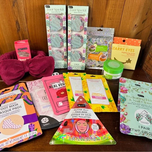 Assorted Skincare and Spa Kit with Spa Headband - Picture 1 of 5